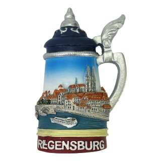 Souvenir Kühlschrankmagnet im Bierkrug Design – Regensburger Altstadt Panorama mit Dom & Steinerner Brücke, detailreicher 3D Magnet – Reiseandenken & Geschenkidee - Regensburg